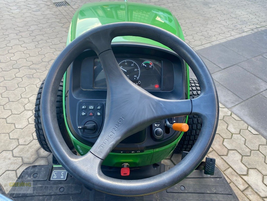 Traktor van het type John Deere 3038E + Agritec Mulcher, Neumaschine in Heiden (Foto 10)