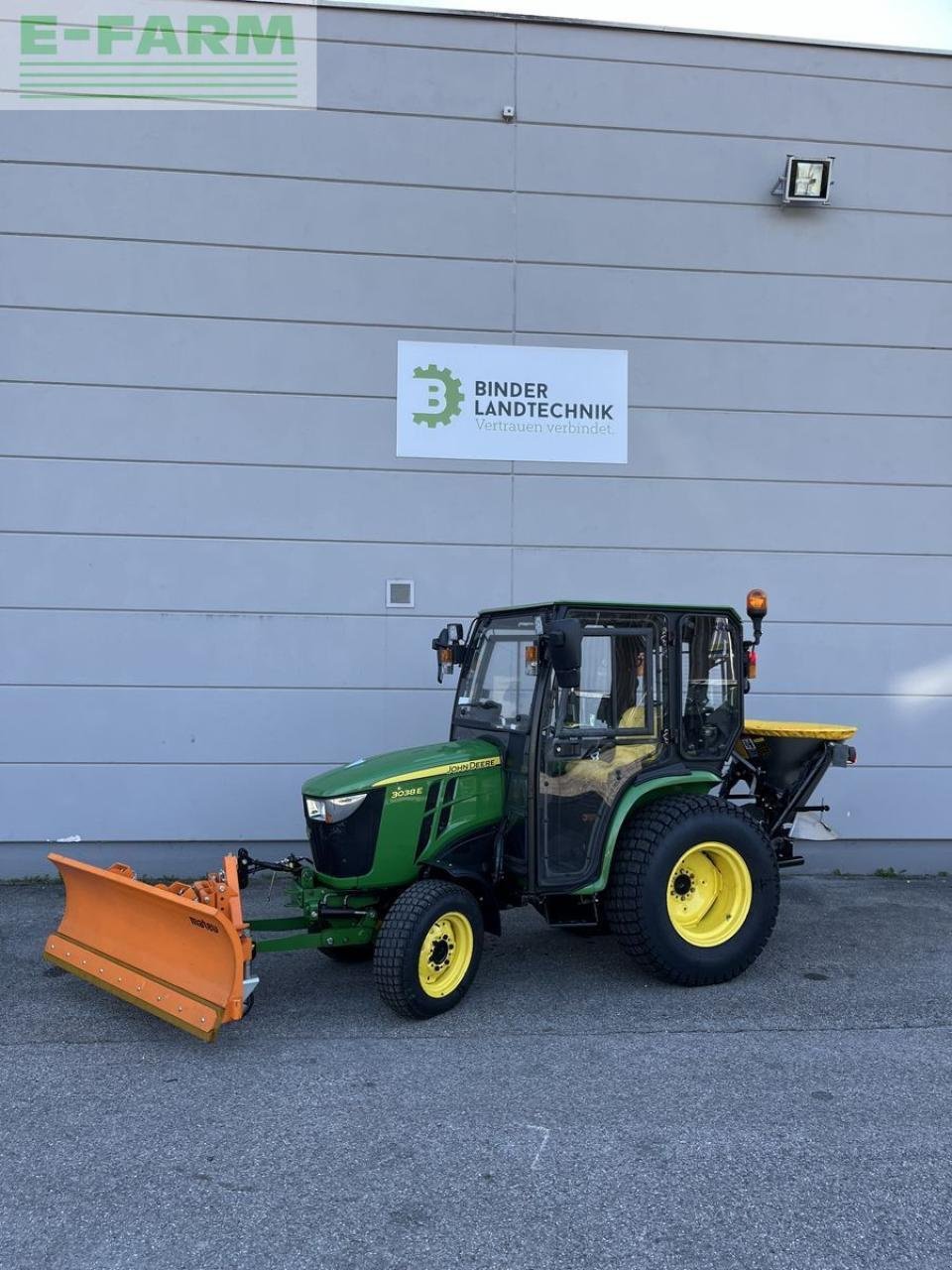 Traktor Türe ait John Deere 3038e, Gebrauchtmaschine içinde SALZBURG (resim 3)