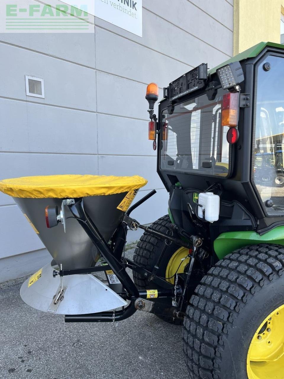 Traktor typu John Deere 3038e, Gebrauchtmaschine v SALZBURG (Obrázok 4)