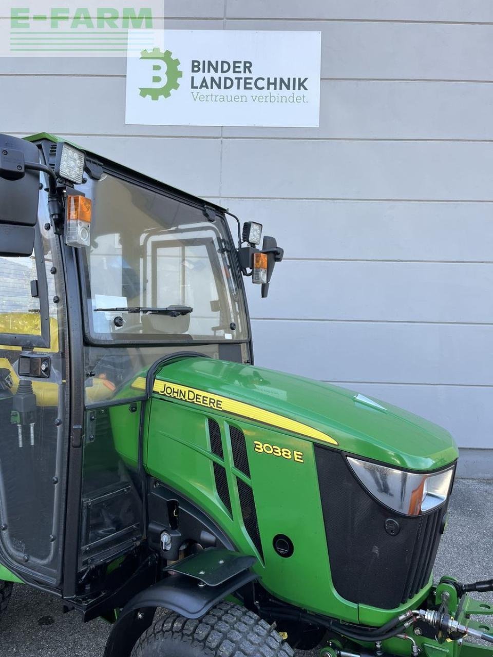 Traktor of the type John Deere 3038e, Gebrauchtmaschine in SALZBURG (Picture 7)