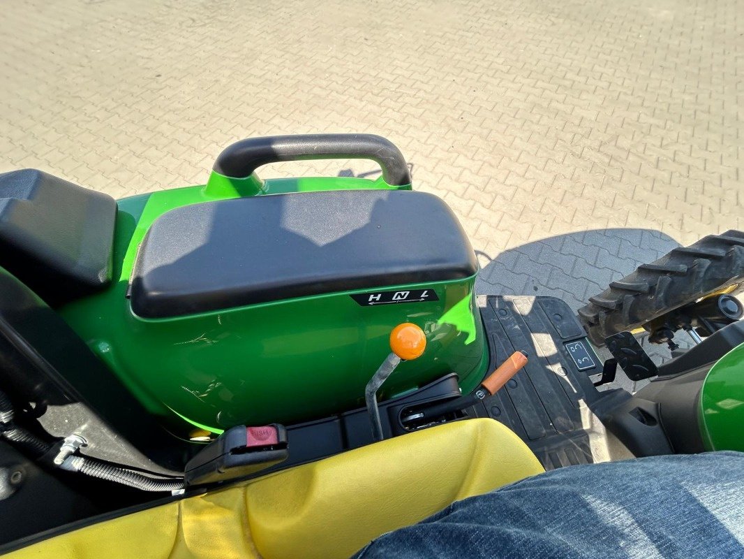 Traktor tipa John Deere 3038E, Neumaschine u Mrągowo (Slika 5)