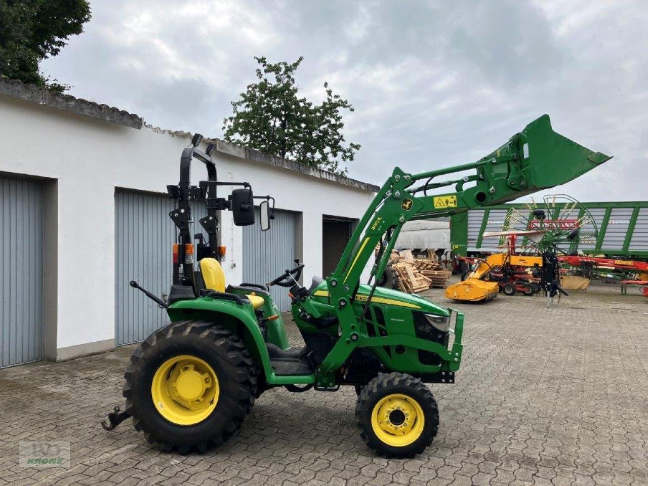 Traktor tip John Deere 3038E, Gebrauchtmaschine in Spelle (Poză 3)