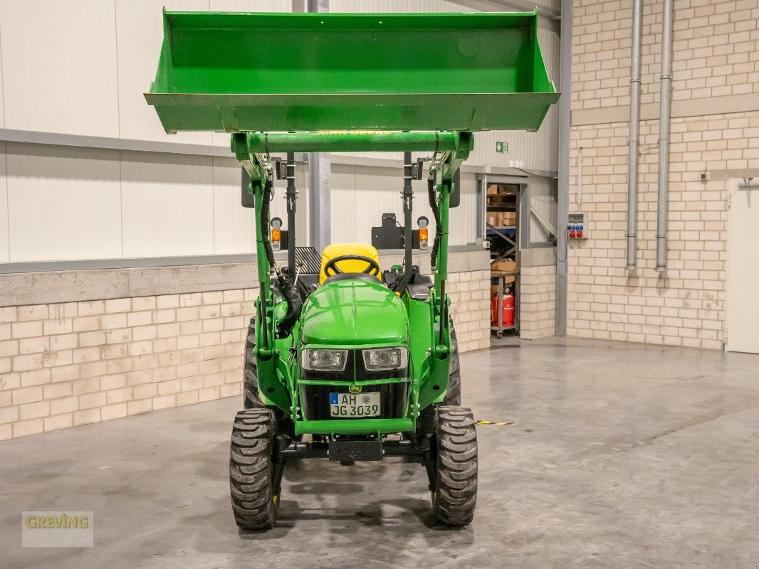 Traktor Türe ait John Deere 3038E, Gebrauchtmaschine içinde Ahaus (resim 3)