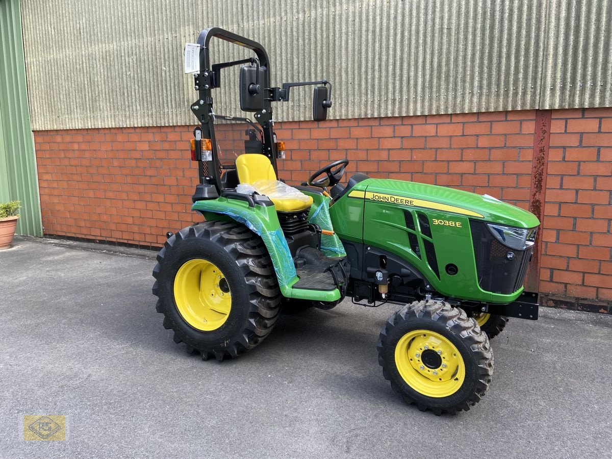 Traktor typu John Deere 3038E, Neumaschine v Beelen (Obrázek 5)