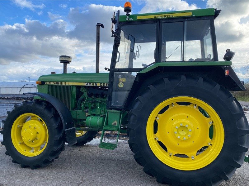 Traktor Türe ait John Deere 3040, Gebrauchtmaschine içinde Kleinandelfingen (resim 8)