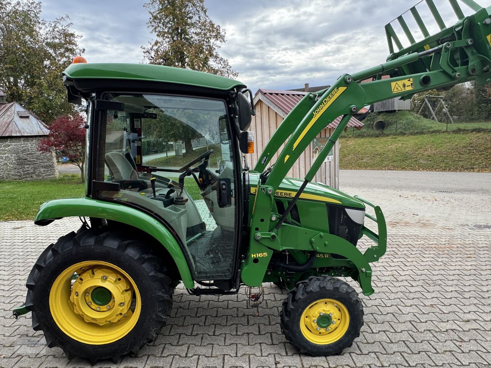 Traktor za tip John Deere 3045R, Gebrauchtmaschine u Teisendorf (Slika 20)