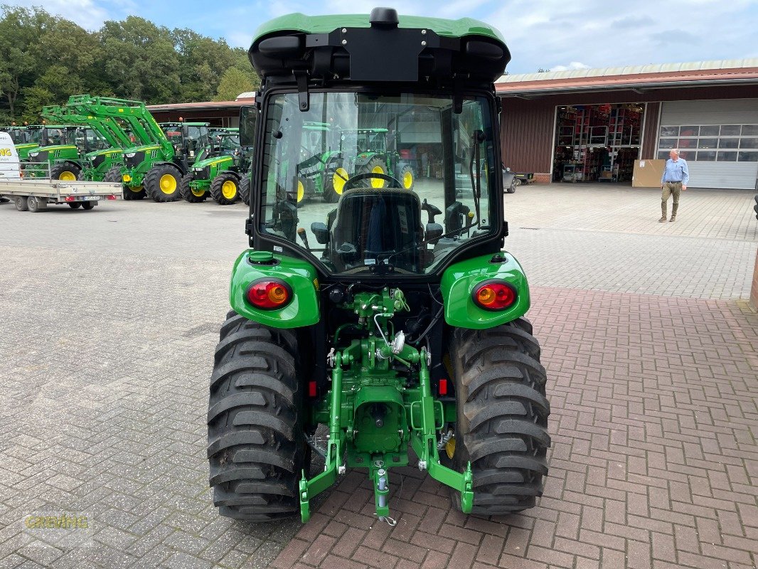 Traktor of the type John Deere 3046R, Gebrauchtmaschine in Ahaus (Picture 5)