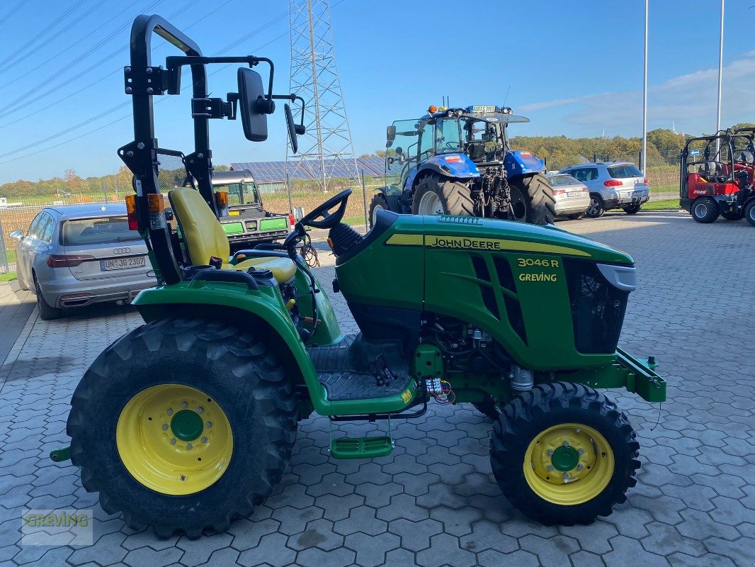 Traktor of the type John Deere 3046R, Neumaschine in Heiden (Picture 4)