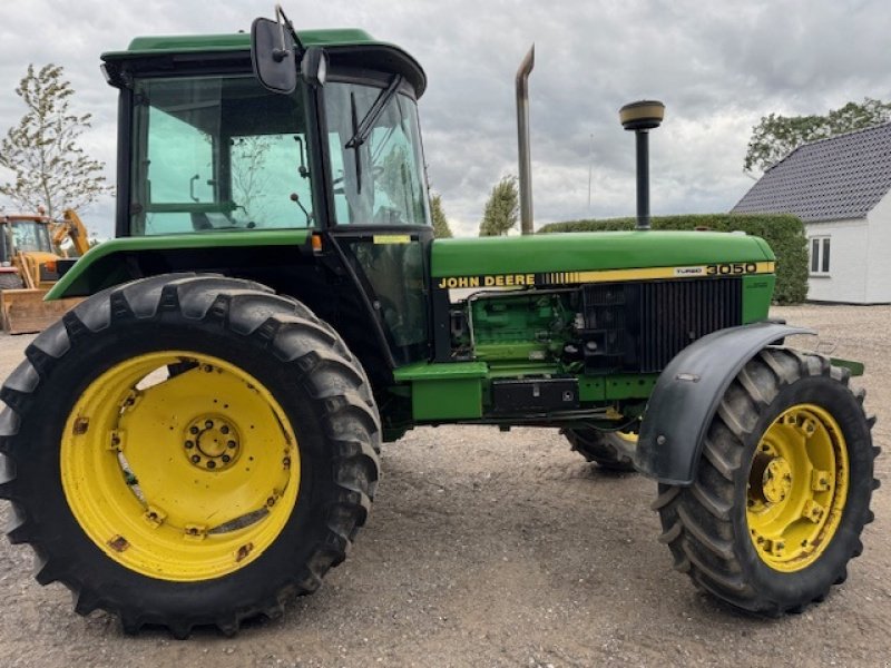 Traktor типа John Deere 3050 4WD FRONTVÆGTE, Gebrauchtmaschine в Dronninglund (Фотография 7)