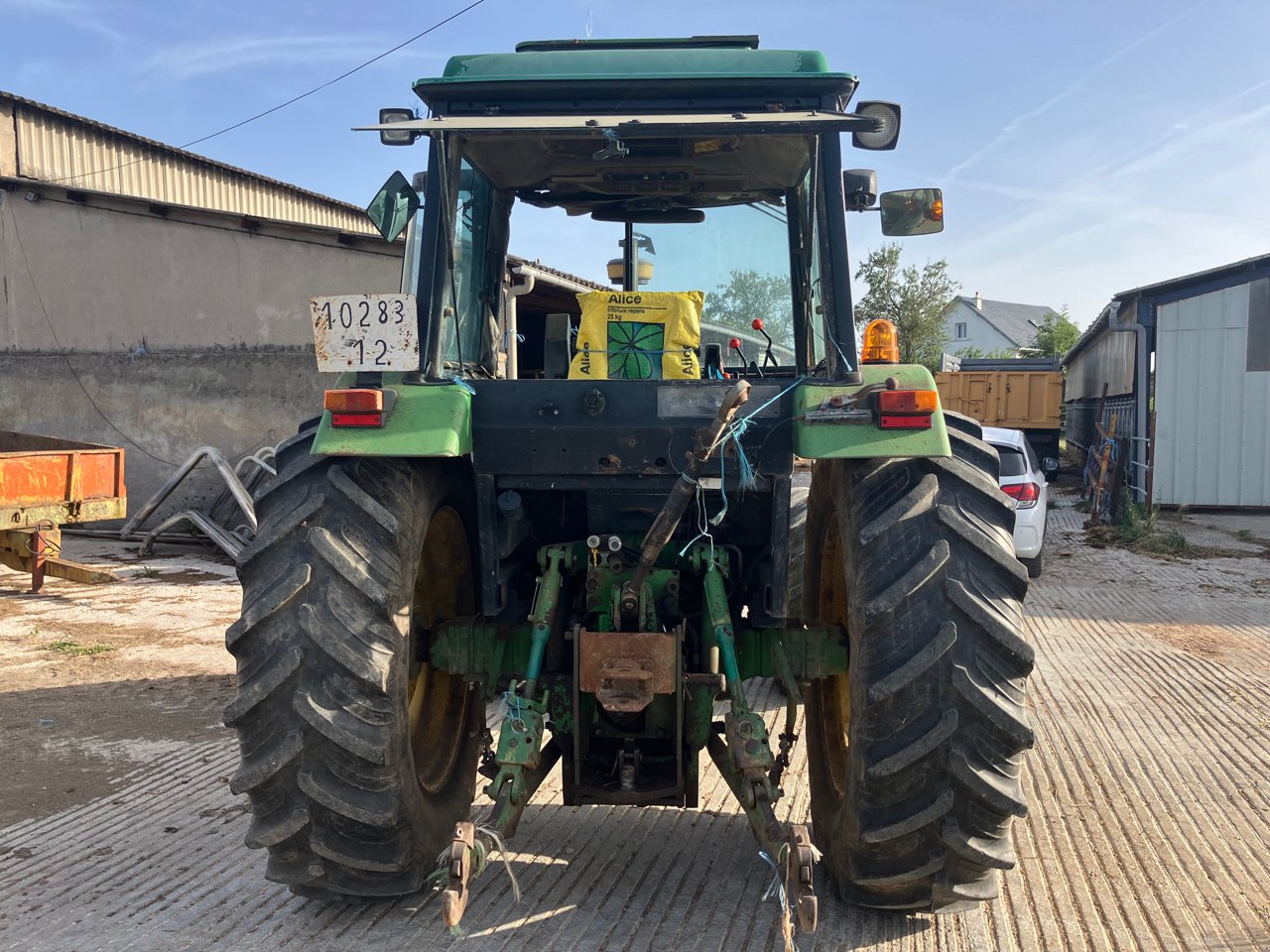 Traktor des Typs John Deere 3050, Gebrauchtmaschine in MORLHON LE HAUT (Bild 3)