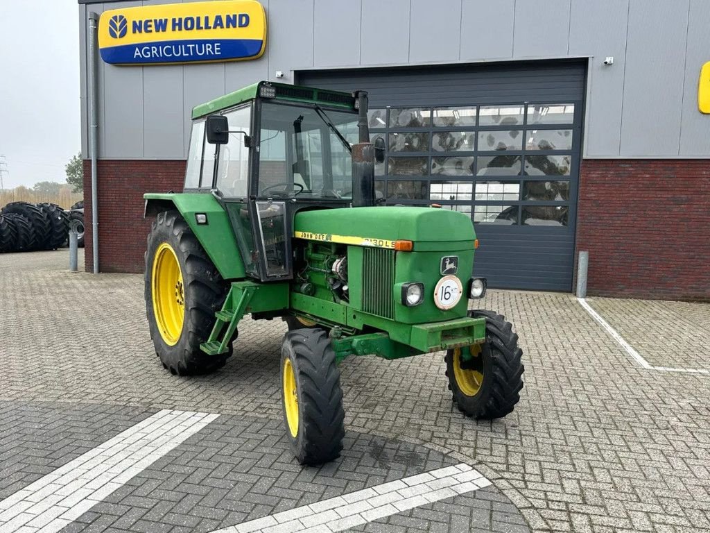 Traktor του τύπου John Deere 3130 LS, Gebrauchtmaschine σε BENNEKOM (Φωτογραφία 2)