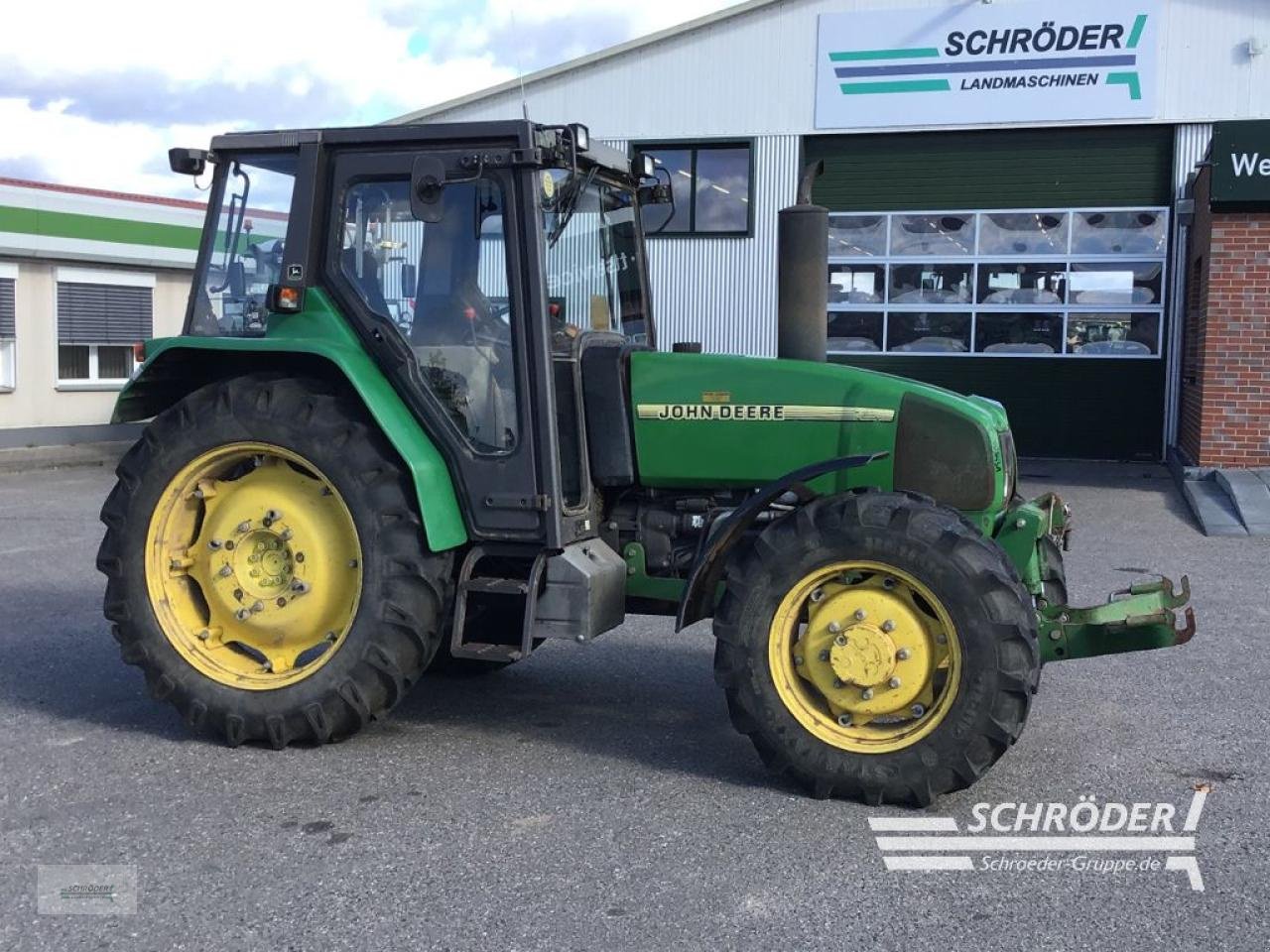 Traktor des Typs John Deere 3200, Gebrauchtmaschine in Penzlin (Bild 11)