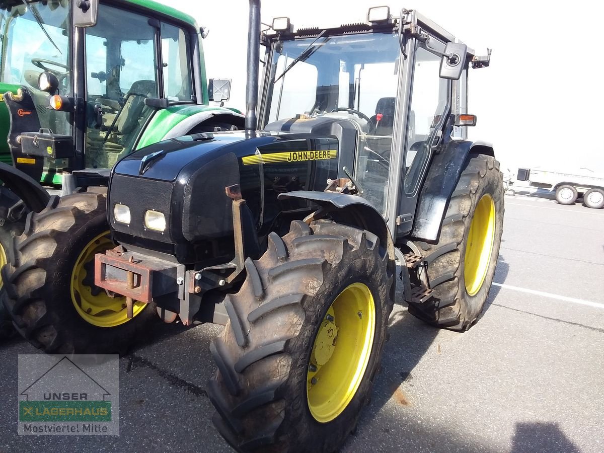 Traktor of the type John Deere 3300 A, Gebrauchtmaschine in Bergland (Picture 5)