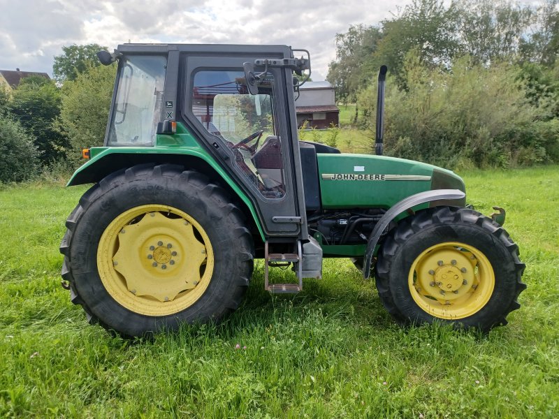 Traktor типа John Deere 3300 X, Gebrauchtmaschine в Uffenheim
