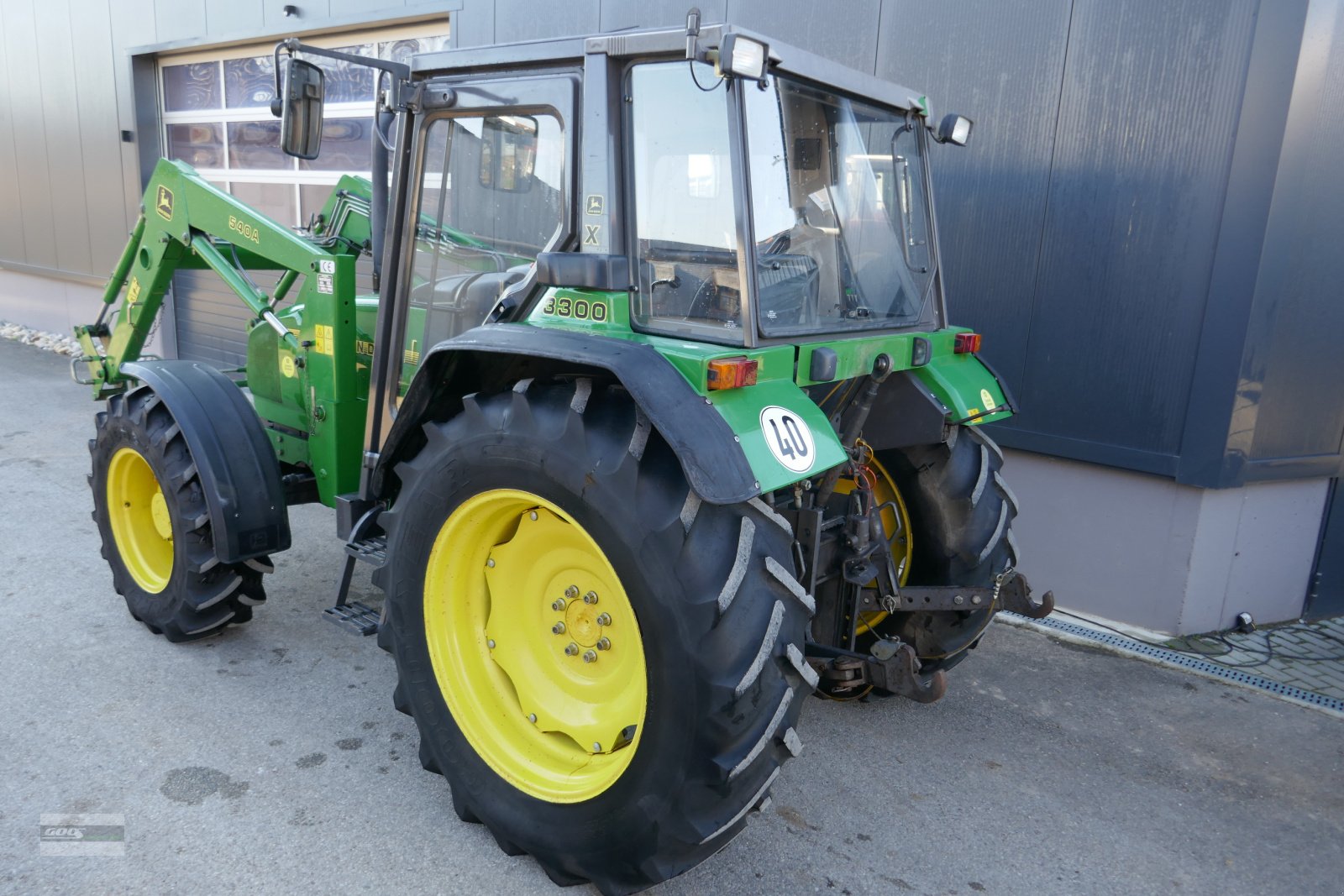 Traktor от тип John Deere 3300X Allr. Top Original Zustand! Erst 2297 Std! Mit Industriefrontlader, Gebrauchtmaschine в Langenzenn (Снимка 11)