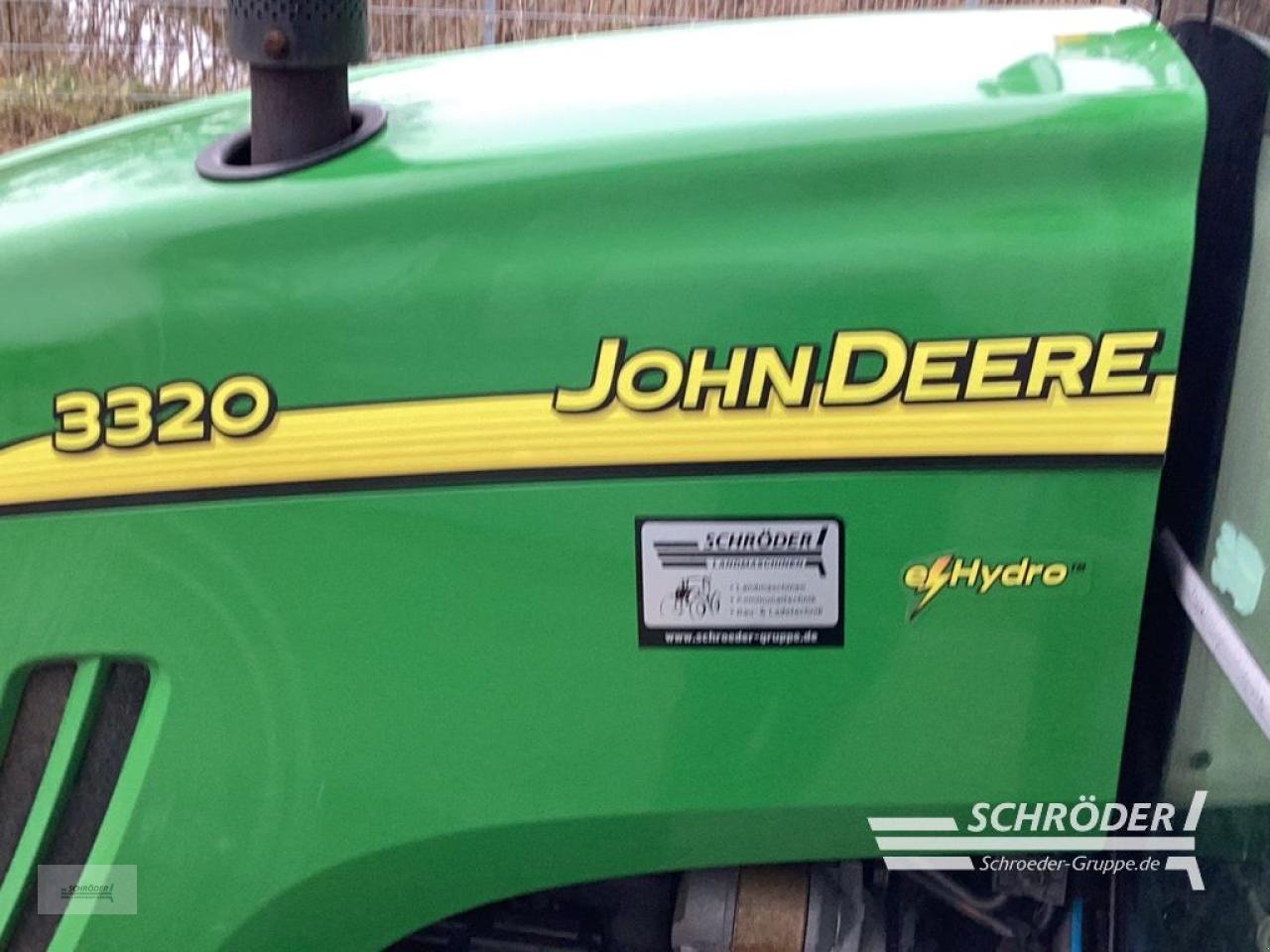 Traktor типа John Deere 3320 EHYDRO, Gebrauchtmaschine в Norden (Фотография 19)