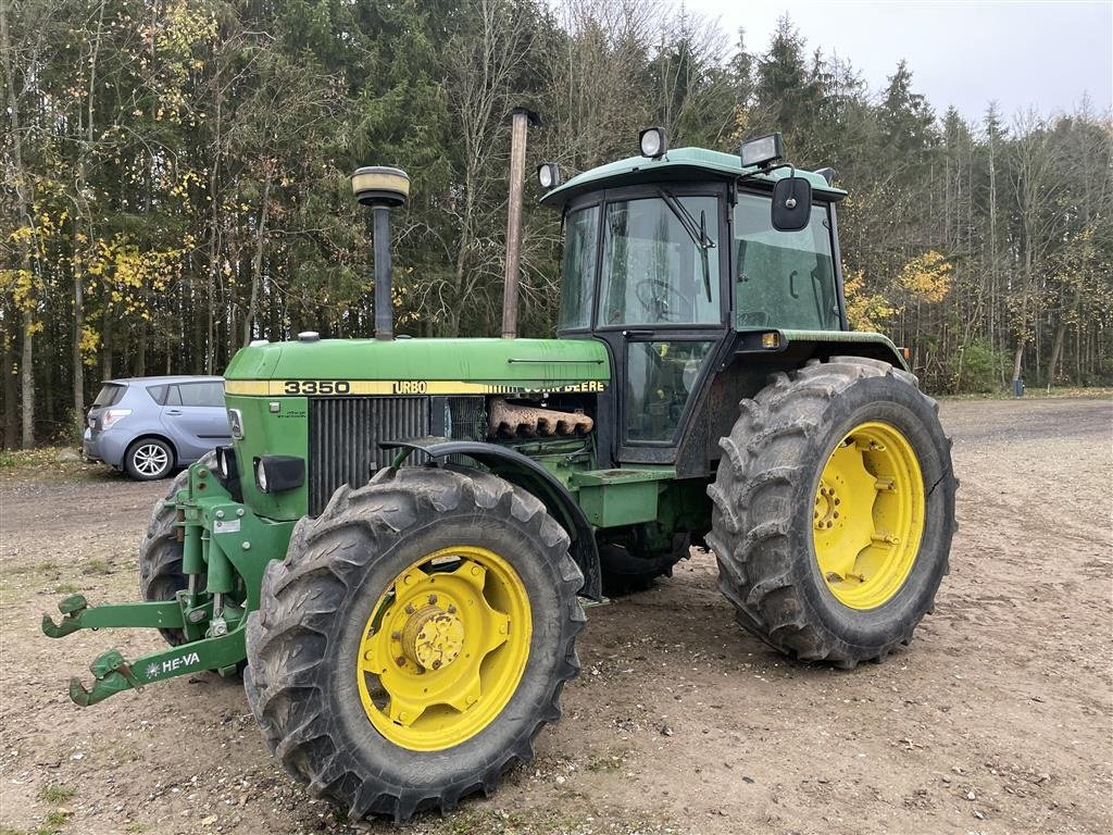 Traktor of the type John Deere 3350 med frontlift, Gebrauchtmaschine in Hårlev (Picture 1)