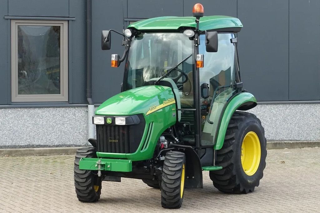 Traktor du type John Deere 3720 4wd HST / 00546 Draaiuren / Zeer lage urenstand, Gebrauchtmaschine en Swifterband (Photo 1)