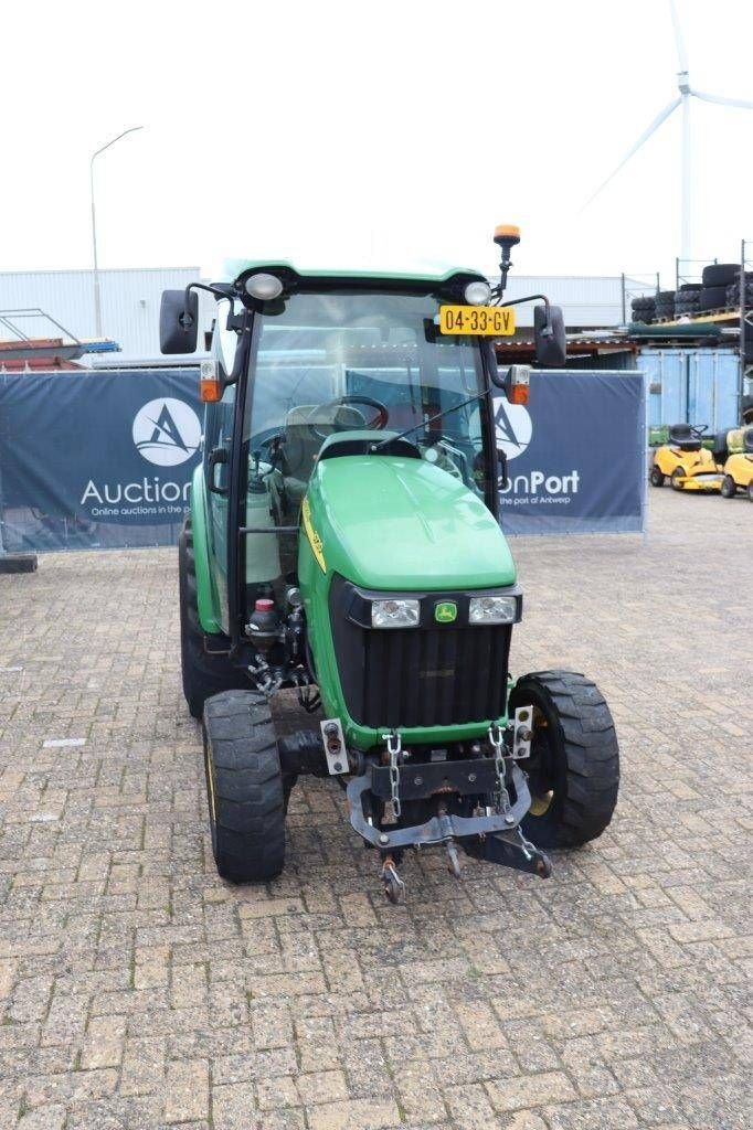 Traktor of the type John Deere 3720, Gebrauchtmaschine in Antwerpen (Picture 8)