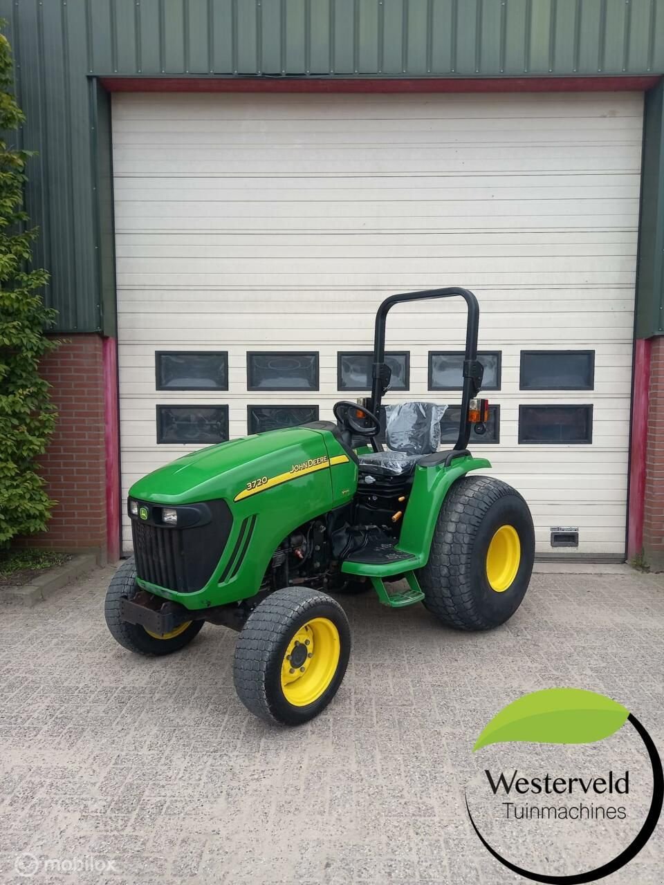 Traktor typu John Deere 3720, Gebrauchtmaschine v Aalten (Obrázek 3)