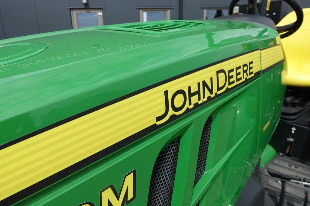 Traktor du type John Deere 4052M 4wd HST / 0063 Draaiuren / Gazonbanden, Gebrauchtmaschine en Swifterband (Photo 8)