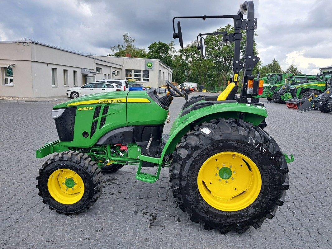 Traktor типа John Deere 4052M, Neumaschine в Mrągowo (Фотография 2)