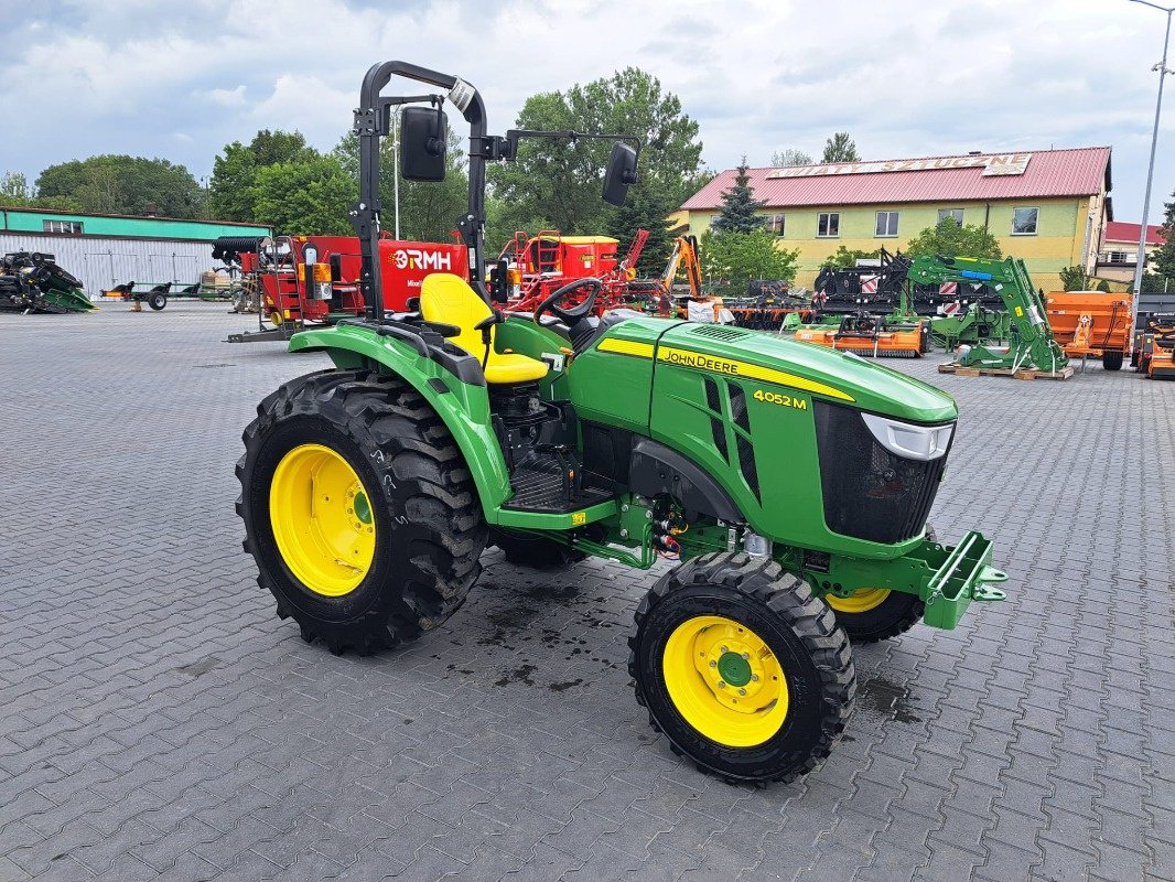 Traktor του τύπου John Deere 4052M, Neumaschine σε Mrągowo (Φωτογραφία 3)