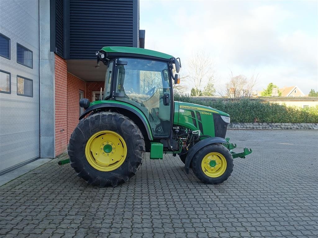 Traktor typu John Deere 4066R // FRONTLIFT OG FRONT PTO, Gebrauchtmaschine w Skive (Zdjęcie 3)