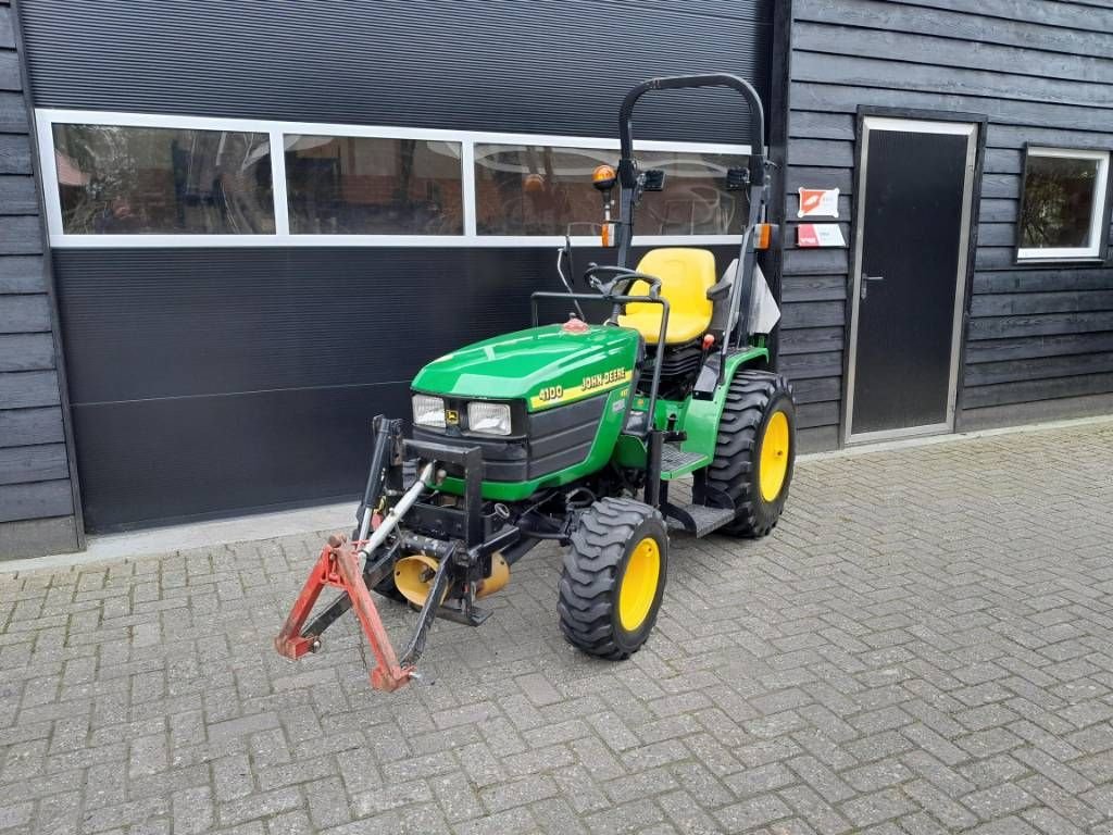 Traktor del tipo John Deere 4100 HST met maaier grondbak en weidesleep, Gebrauchtmaschine en Ederveen (Imagen 9)