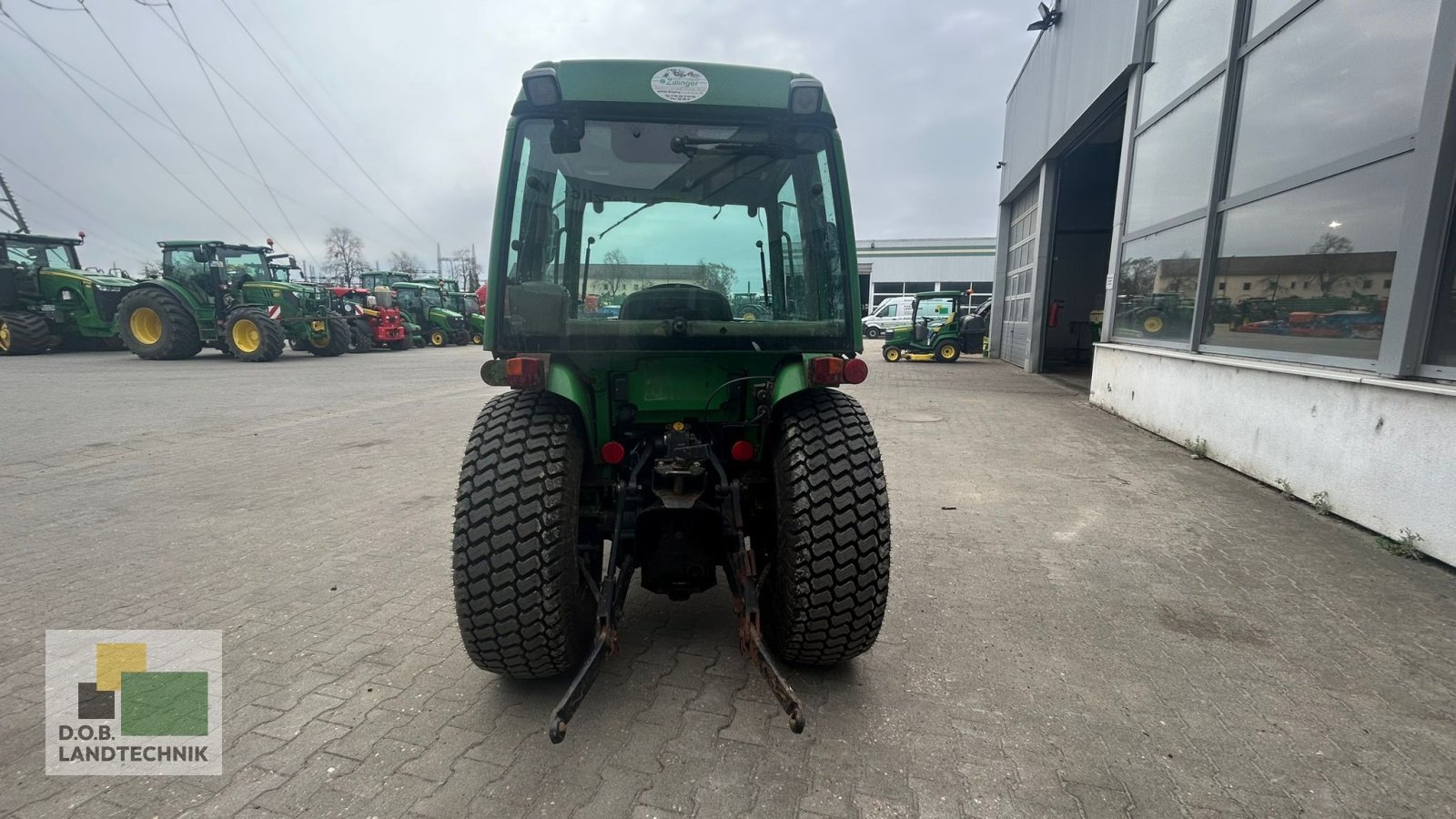 Traktor типа John Deere 4300, Gebrauchtmaschine в Regensburg (Фотография 7)