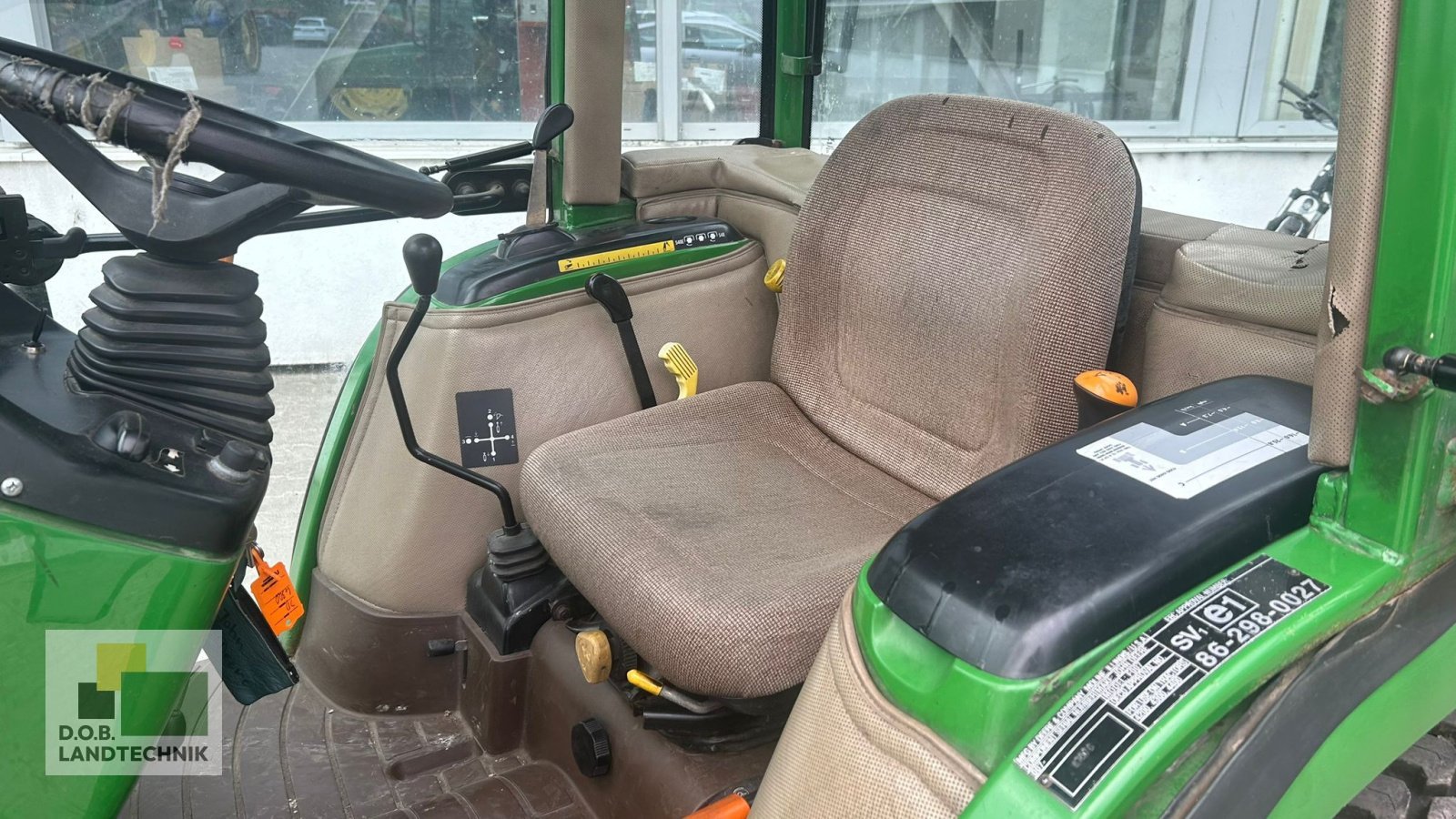 Traktor typu John Deere 4300, Gebrauchtmaschine w Regensburg (Zdjęcie 11)