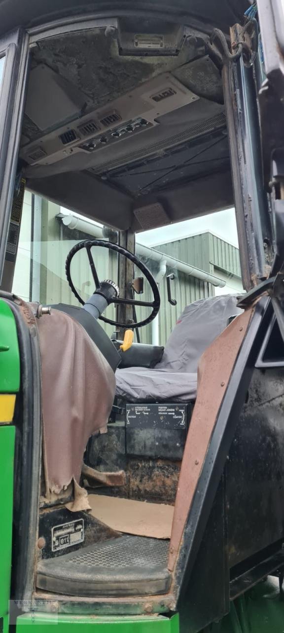 Traktor Türe ait John Deere 4650 Powershift, Gebrauchtmaschine içinde Pragsdorf (resim 8)