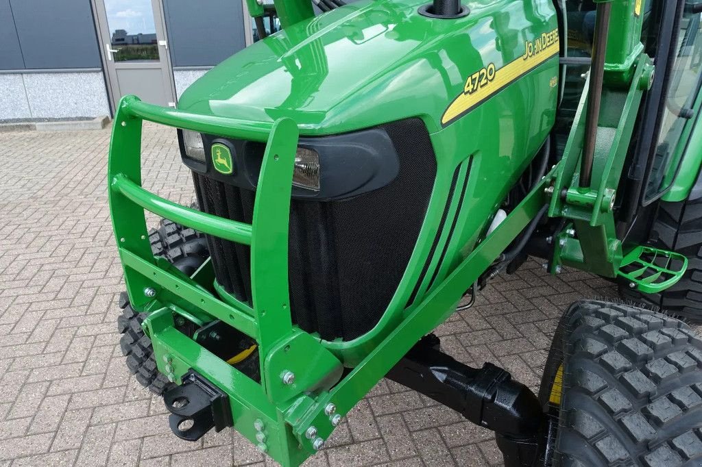 Traktor des Typs John Deere 4720 4wd HST / 06091 Draaiuren / Voorlader, Gebrauchtmaschine in Swifterband (Bild 5)