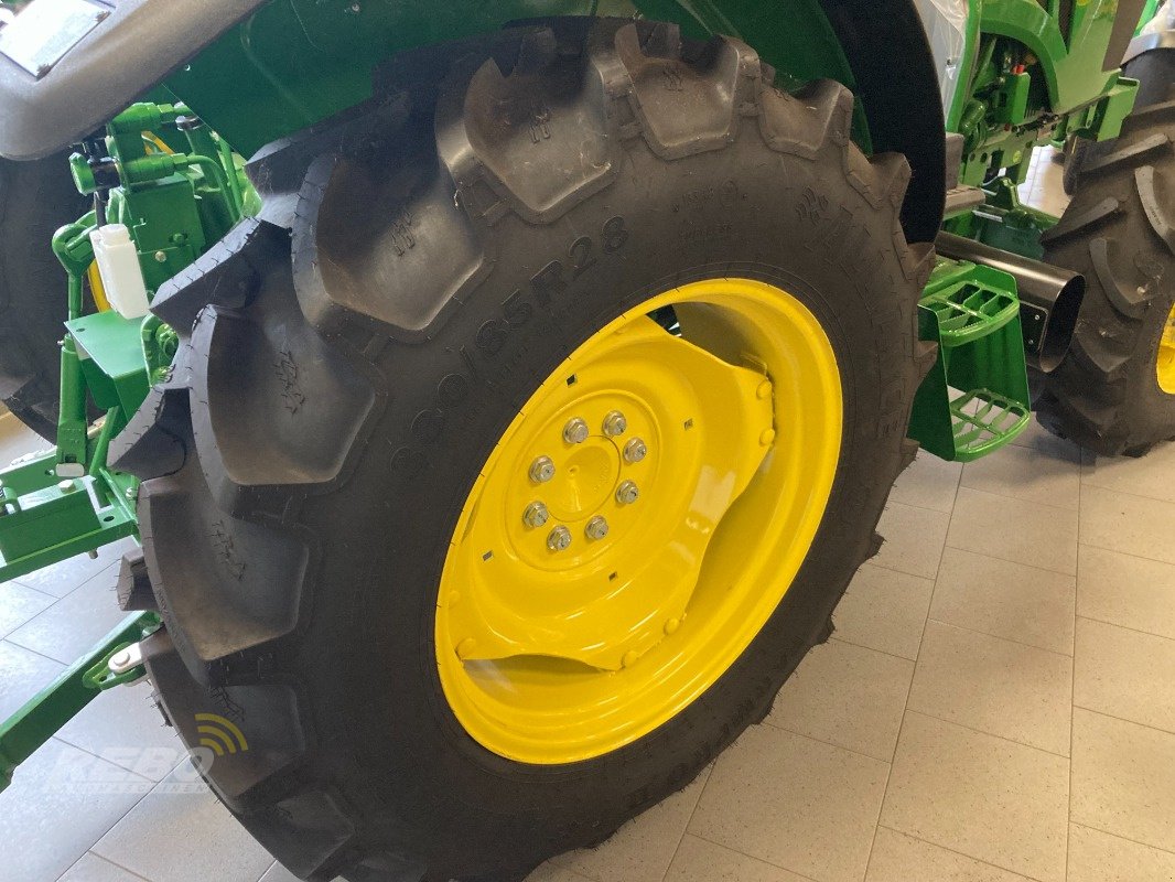 Traktor typu John Deere 5050E BTS, Neumaschine v Dätgen (Obrázek 8)