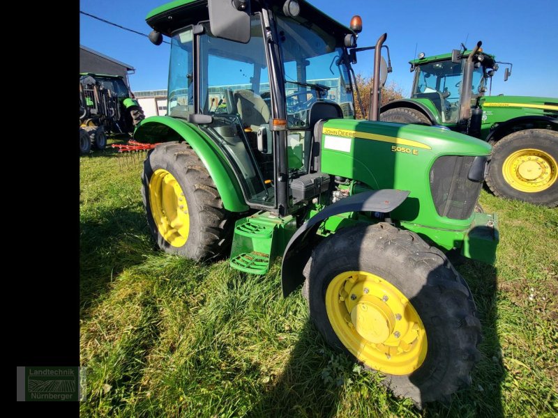 Traktor du type John Deere 5050E Express Paket, Gebrauchtmaschine en Leubsdorf (Photo 1)