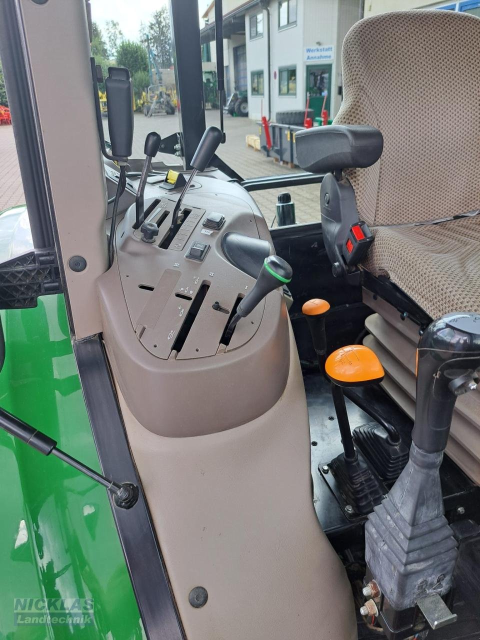 Traktor tip John Deere 5050E mit Frontlader, Gebrauchtmaschine in Schirradorf (Poză 8)