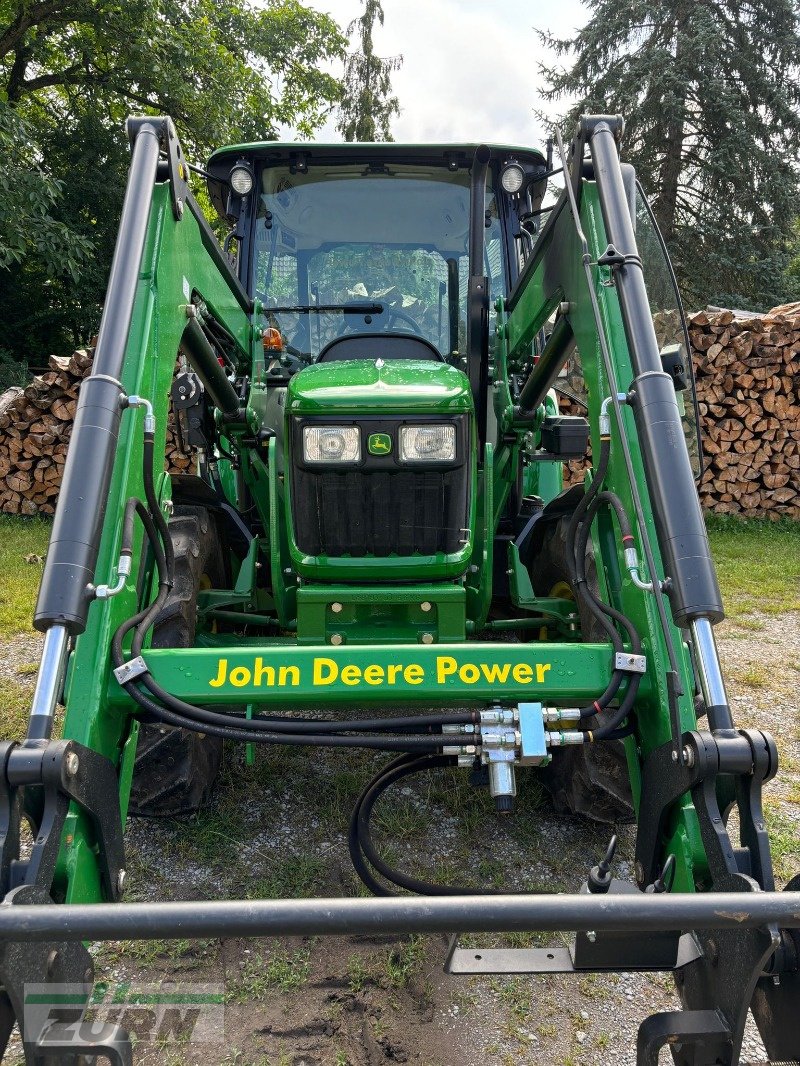 Traktor of the type John Deere 5055E, Gebrauchtmaschine in Altenschönbach (Picture 3)