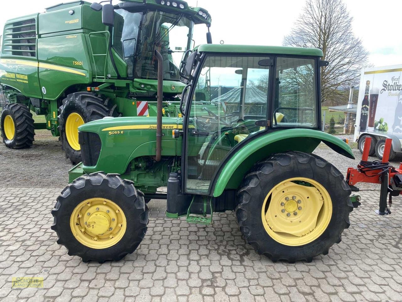 Traktor des Typs John Deere 5055E, Gebrauchtmaschine in Marsberg-Giershagen (Bild 4)