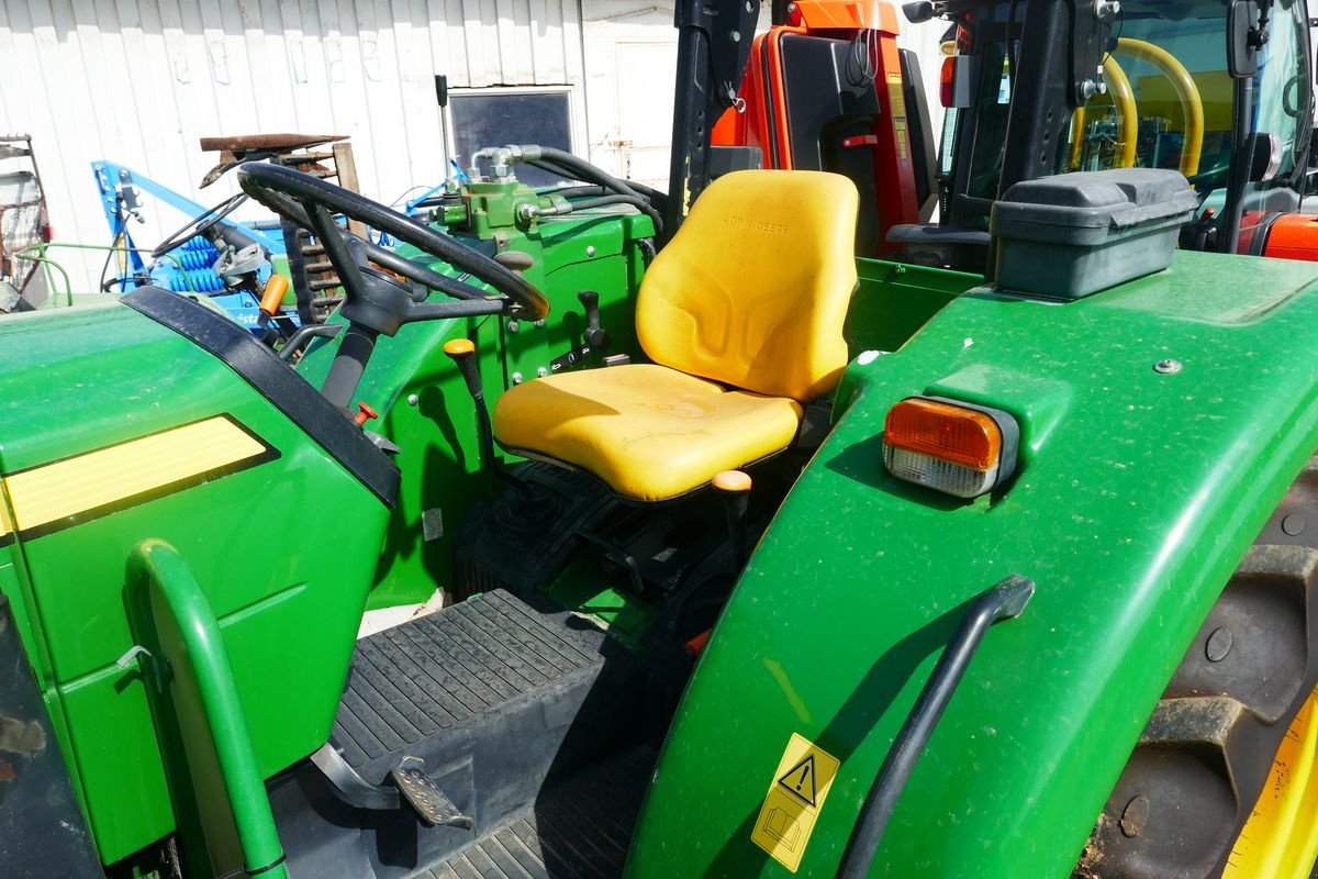 Traktor del tipo John Deere 5055E, Gebrauchtmaschine en Villach (Imagen 9)