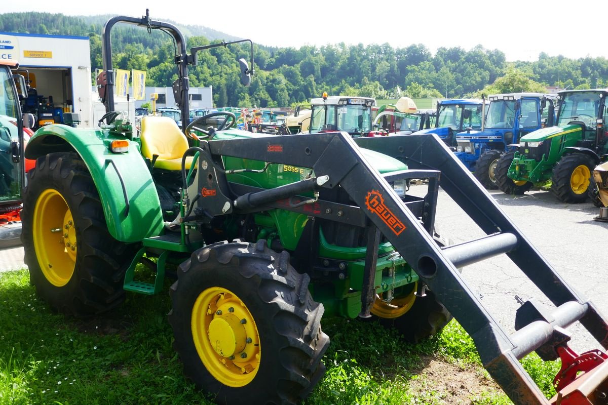 Traktor του τύπου John Deere 5055E, Gebrauchtmaschine σε Villach (Φωτογραφία 3)