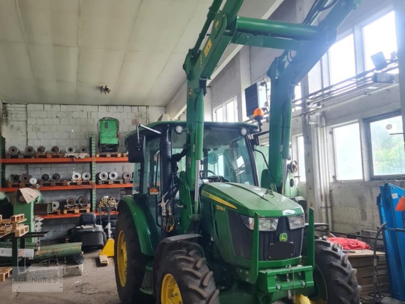 Traktor of the type John Deere 5058 E mit Frontlader, Gebrauchtmaschine in Prenzlau (Picture 1)