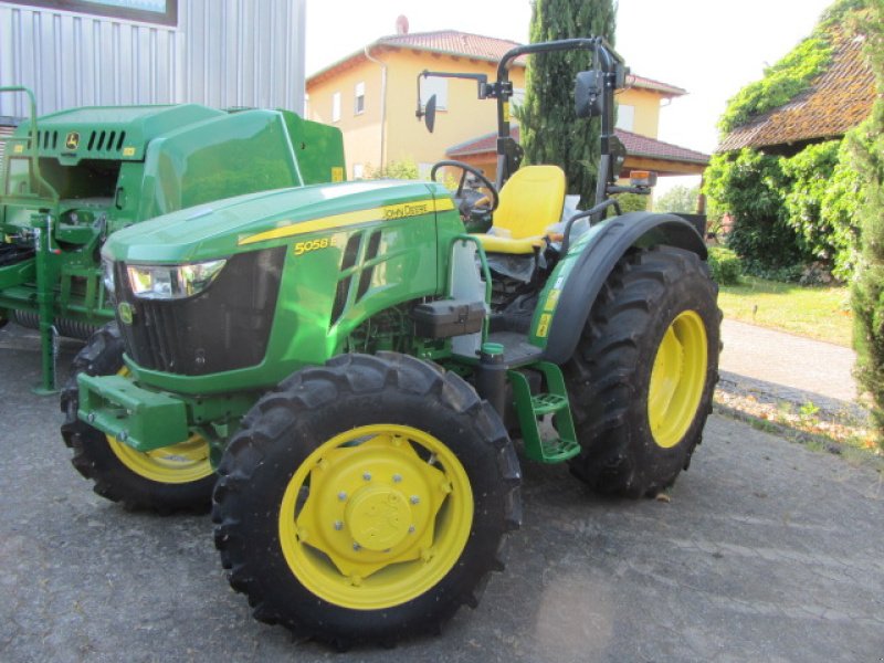 Traktor tipa John Deere 5058E, Neumaschine u Achern (Slika 1)