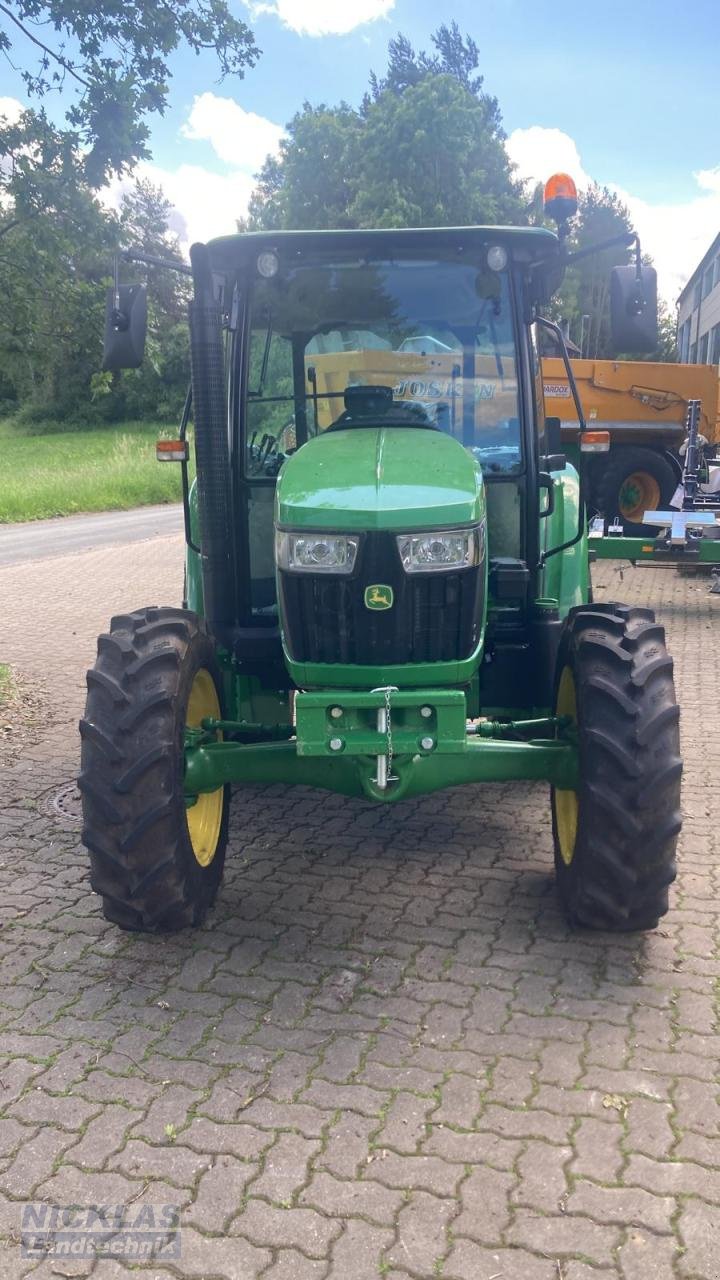 Traktor typu John Deere 5058E, Neumaschine v Schirradorf (Obrázek 4)