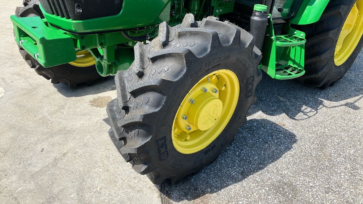 Traktor del tipo John Deere 5058E, Neumaschine en Zwettl (Imagen 19)