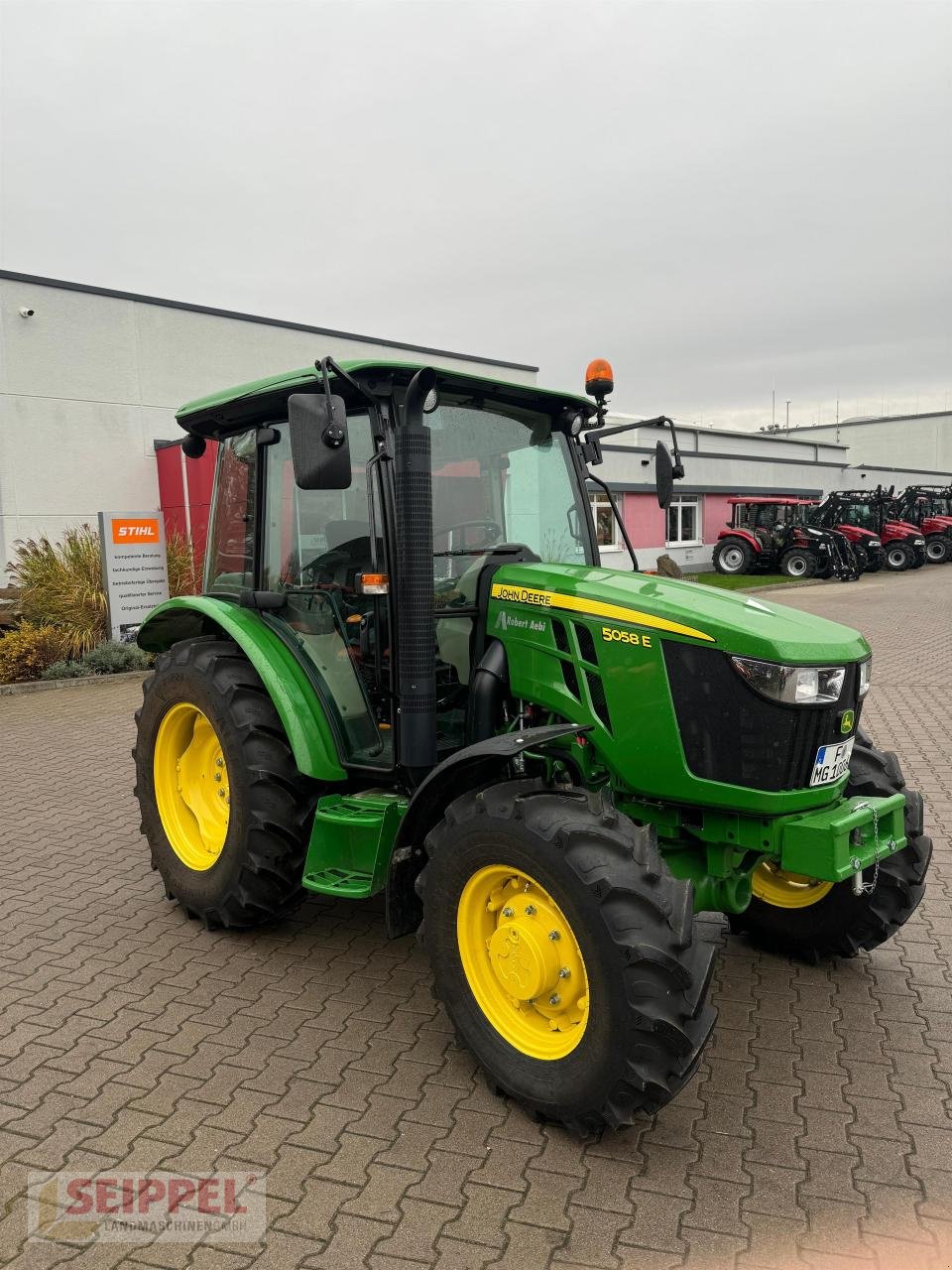 Traktor a típus John Deere 5058E, Gebrauchtmaschine ekkor: Groß-Umstadt (Kép 2)