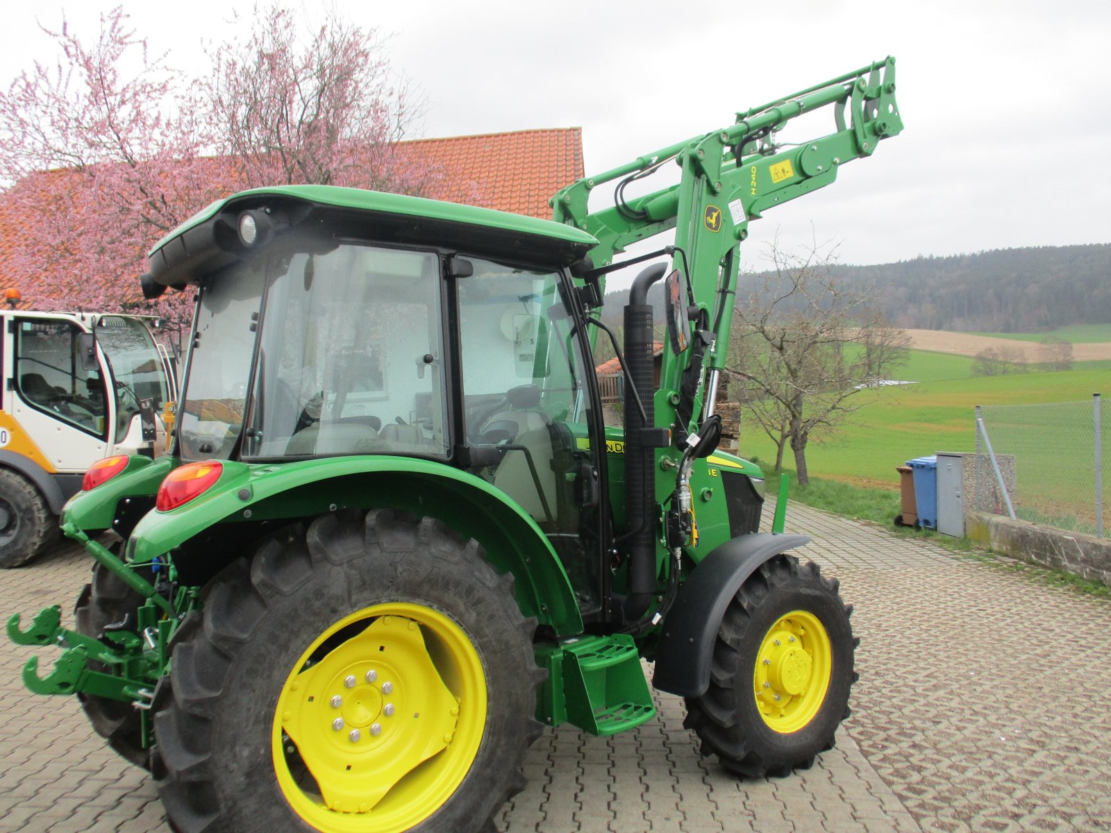 Traktor του τύπου John Deere 5058E, Gebrauchtmaschine σε Michelsneukirchen (Φωτογραφία 3)