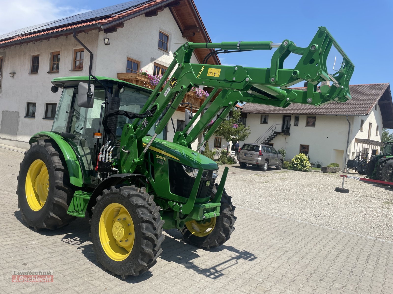 Traktor Türe ait John Deere 5067 E, Neumaschine içinde Mühldorf (resim 4)