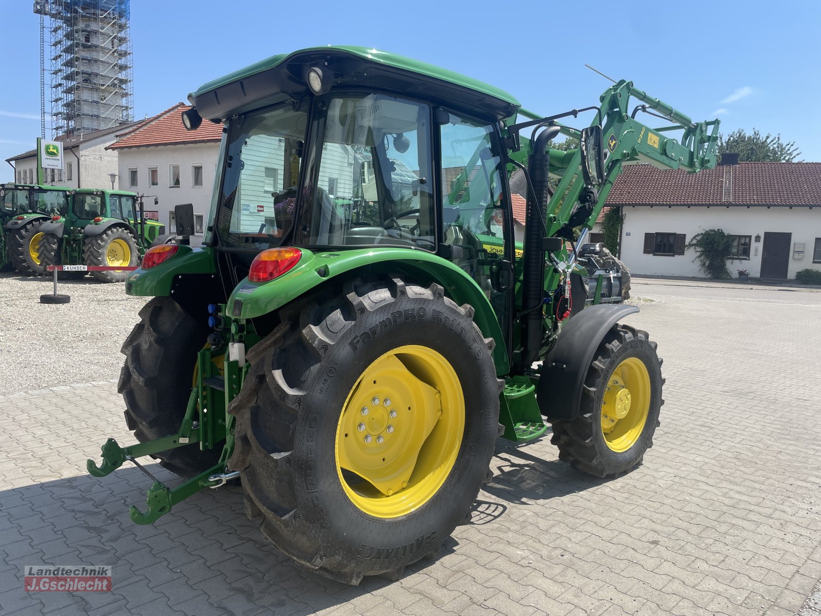 Traktor Türe ait John Deere 5067 E, Neumaschine içinde Mühldorf (resim 7)