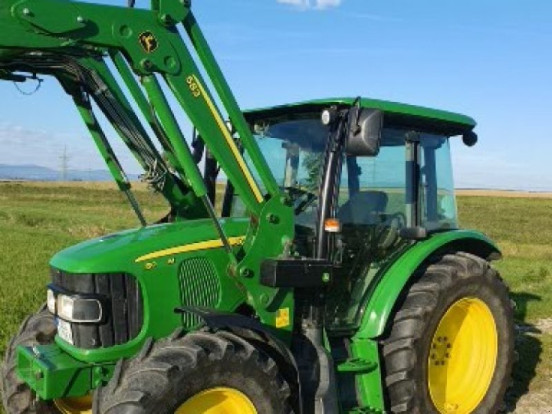 Traktor of the type John Deere 5070 M, Gebrauchtmaschine in Osterhofen (Picture 1)