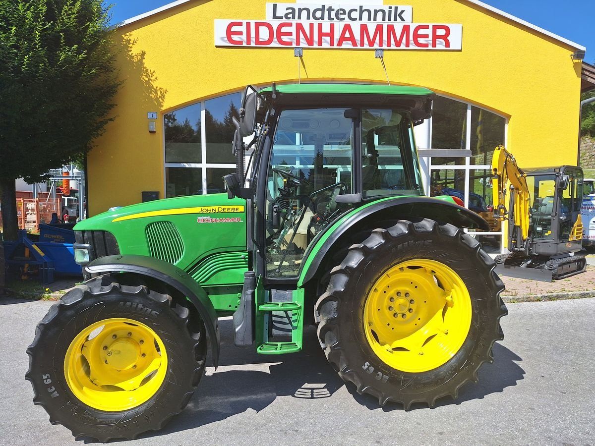 Traktor van het type John Deere 5070M, Gebrauchtmaschine in Burgkirchen (Foto 11)